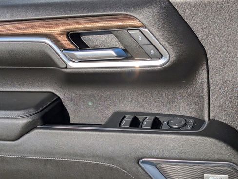 Used 2024 Chevrolet Silverado 1500 LT Trail Boss w/ Convenience Package II image 24