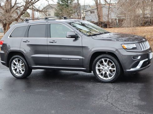 Used 2016 Jeep Grand Cherokee Summit w/ Platinum Series Group image 2