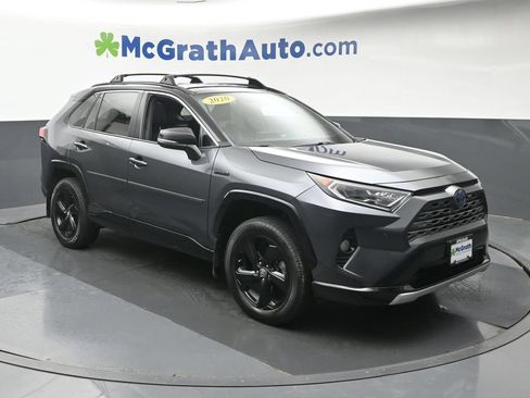 Used 2020 Toyota RAV4 XSE AWD/4WD image 2