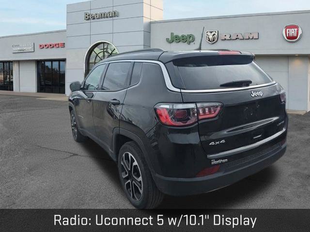 Used 2023 Jeep Compass Limited AWD/4WD image 3