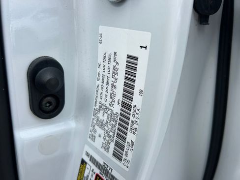 Used 2023 Toyota Sequoia Capstone image 10