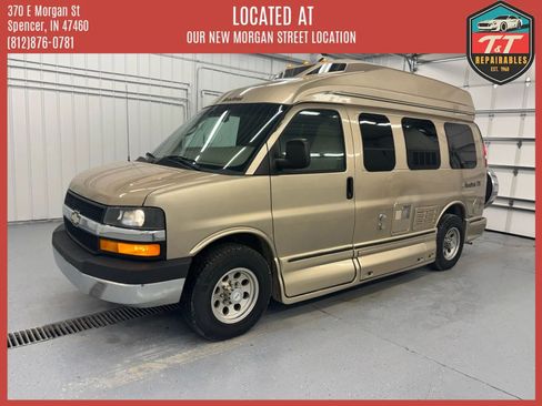 Used 2012 Chevrolet Express 2500 w/ Power Package RWD image 11