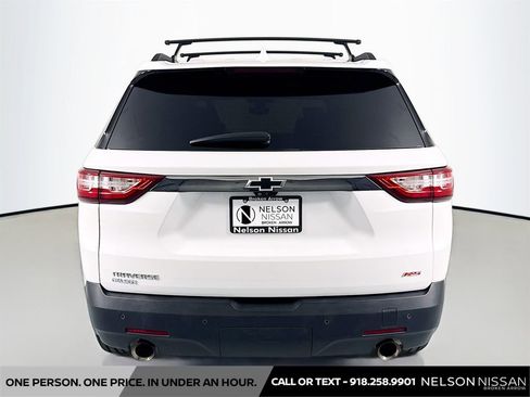 Used 2020 Chevrolet Traverse RS w/ LPO, Floor Liner Package FWD image 6