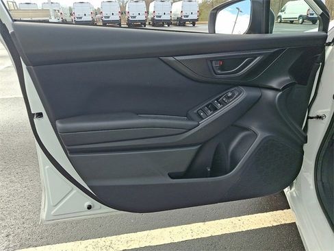 Used 2023 Subaru Impreza Premium image 12