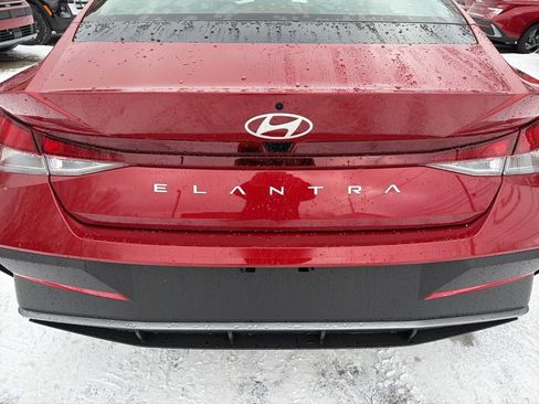New 2026 Hyundai Elantra SE image 10