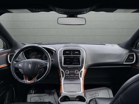 Used 2016 Lincoln MKX Reserve w/ Driver Assistance Package image 22