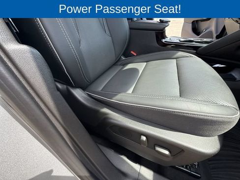 Used 2023 Buick Envision Essence AWD/4WD image 35
