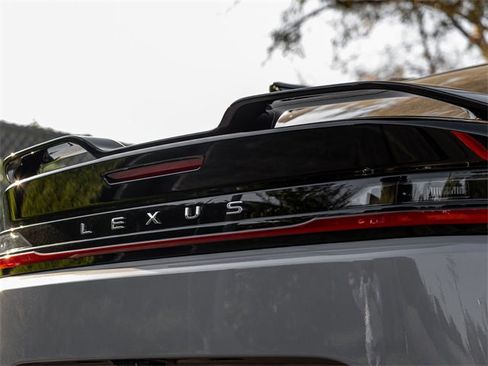 New 2026 Lexus RZ 450e AWD image 9