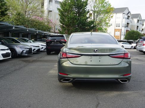 Used 2023 Lexus ES 350 w/ Accessory Package (Z2) image 5
