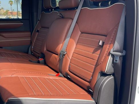 New 2026 GMC Sierra 3500 Denali Ultimate AWD/4WD image 14
