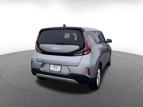 Used 2025 Kia Soul LX w/ LX Technology Package image 15