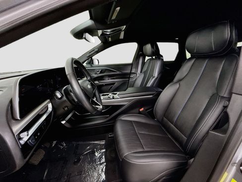 Used 2024 Cadillac Lyriq Luxury RWD image 23
