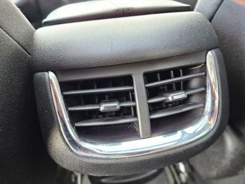Used 2024 Chevrolet Malibu LT FWD image 29