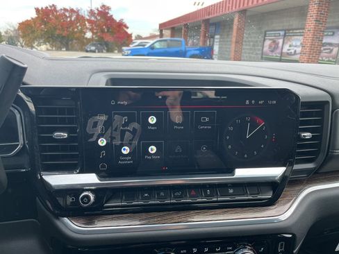 Used 2022 GMC Sierra 1500 Elevation image 74