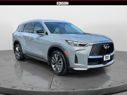 Used 2027 INFINITI QX60 Luxe w/ Cargo Package