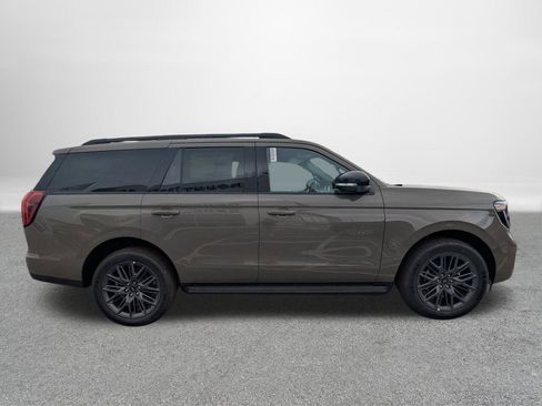 New 2026 Ford Expedition Platinum AWD/4WD image 2