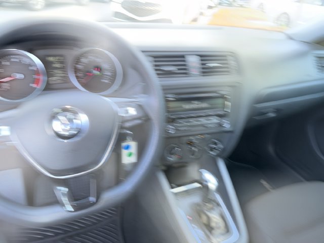 Used 2015 Volkswagen Jetta S FWD image 29