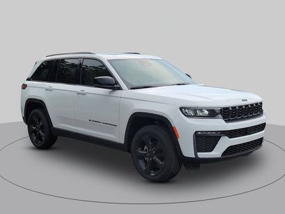 New 2026 Jeep Grand Cherokee Limited w/ Limited Altitude Package