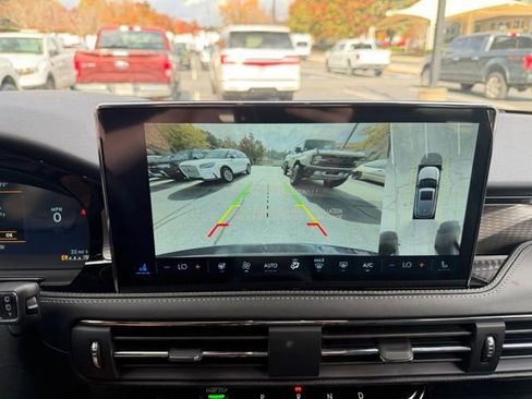 New 2026 Lincoln Corsair Reserve image 16