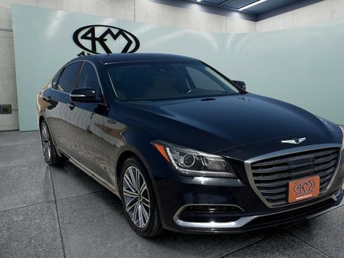 Used 2018 Genesis G80 3.8 RWD image 1