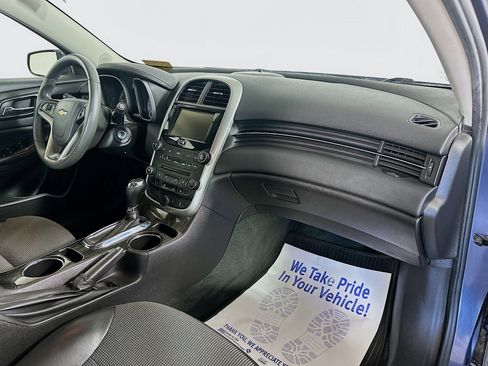 Used 2015 Chevrolet Malibu LT w/ Power Convenience Package FWD image 26