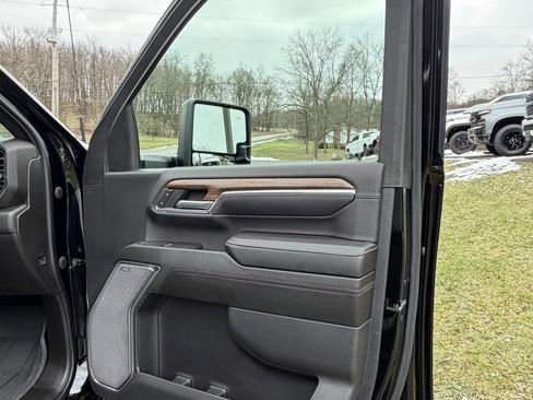 Used 2024 Chevrolet Silverado 3500 High Country w/ High Country Premium Package image 54