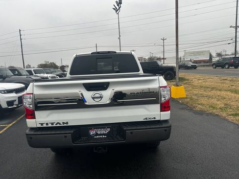 Used 2019 Nissan Titan Platinum Reserve image 4