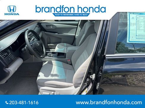 Used 2017 Toyota Camry LE FWD image 21