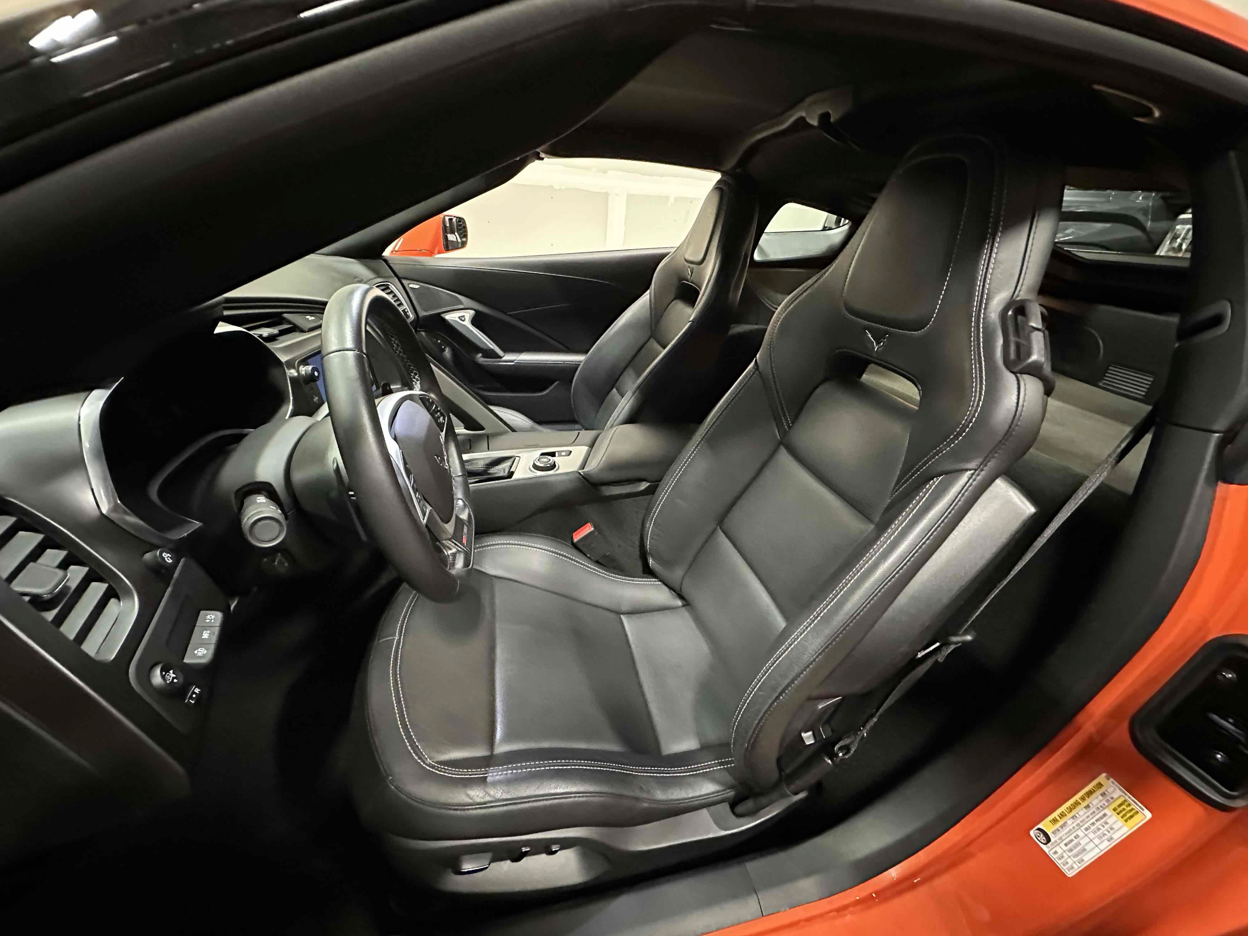Used 2019 Chevrolet Corvette Z06 RWD image 6