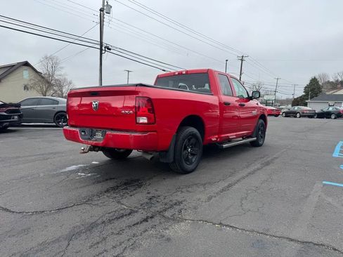Used 2018 RAM 1500 Express image 3