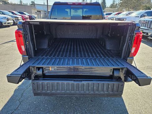 Used 2023 GMC Sierra 1500 Denali Ultimate image 9
