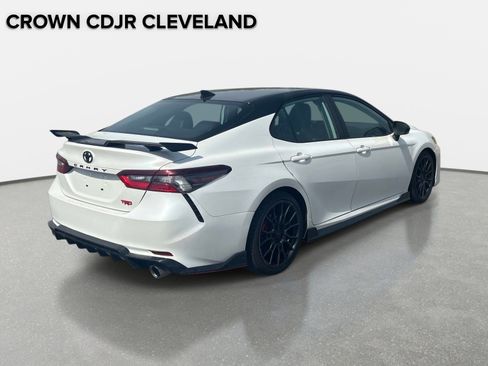 Used 2021 Toyota Camry TRD w/ TRD Package w/JBL Audio image 5
