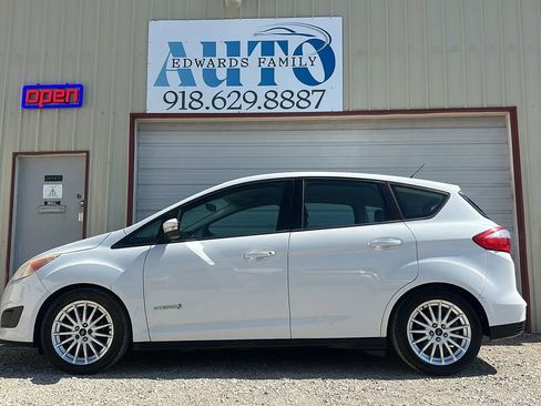 Used 2015 Ford C-MAX SE w/ Interior Protection Package image 11