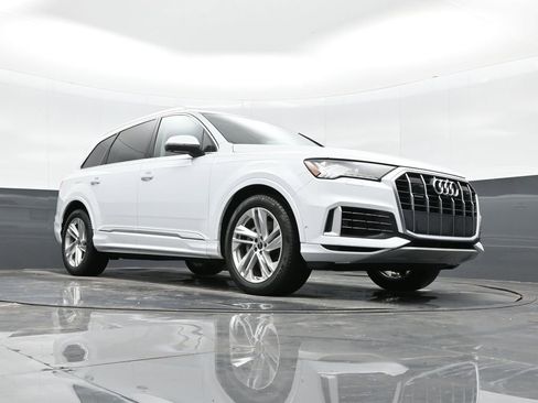 Used 2023 Audi Q7 3.0T Prestige image 40