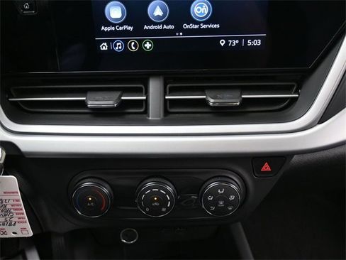 Used 2025 Chevrolet Trax LS image 34