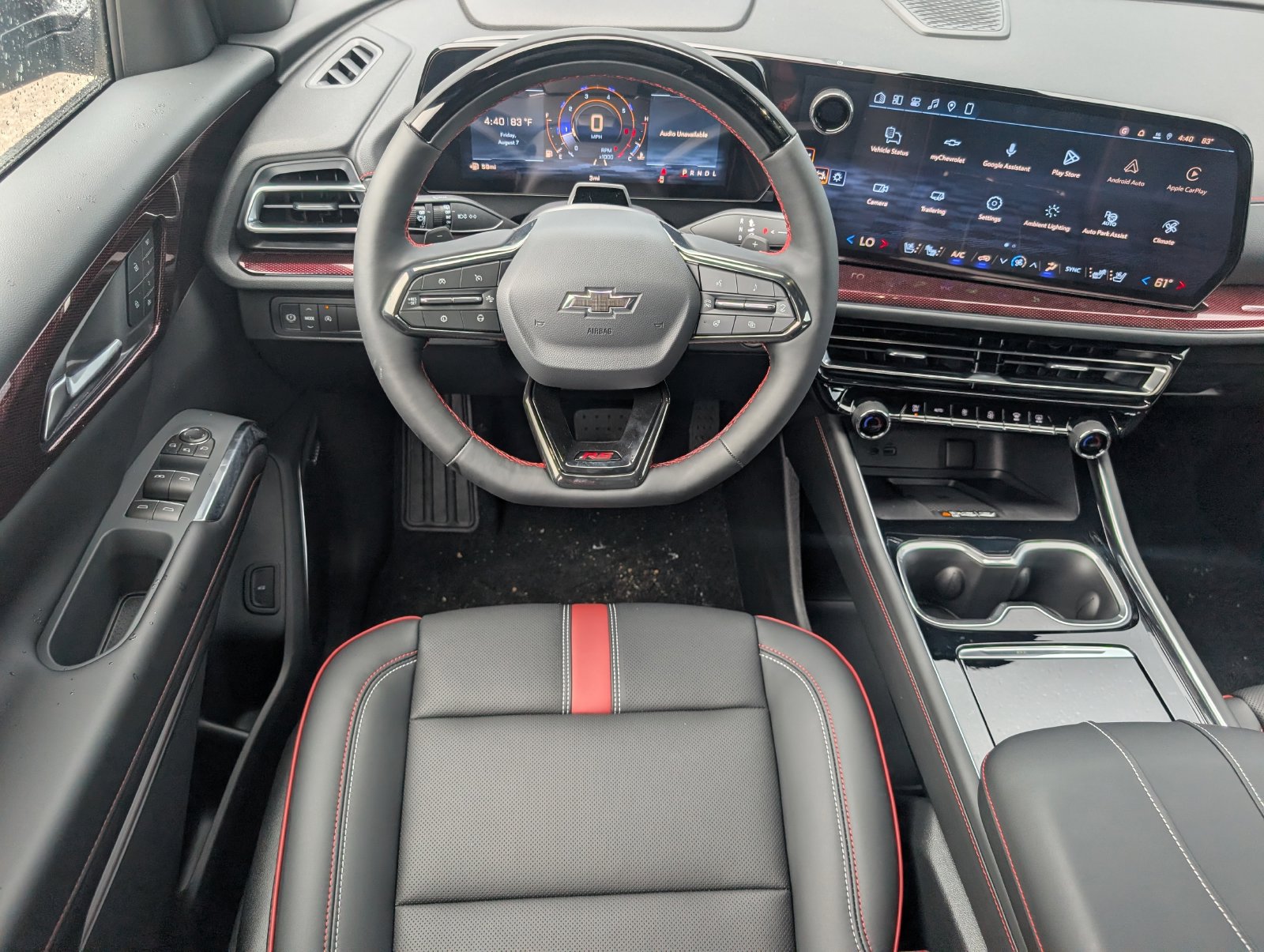 New 2027 Chevrolet Traverse RS w/ LPO, Assistance Package FWD image 10