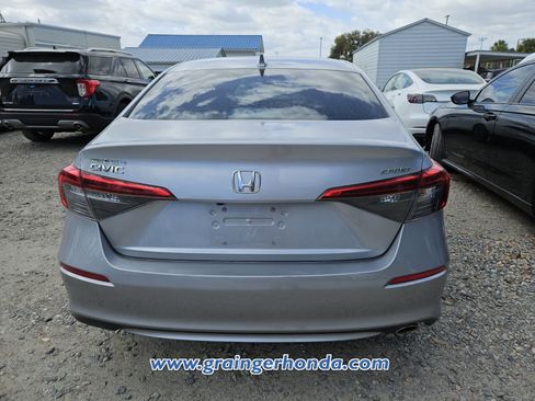Used 2022 Honda Civic Sport image 7