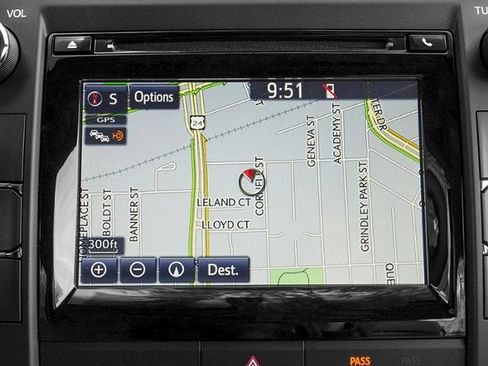 Used 2017 Toyota Camry LE FWD image 34