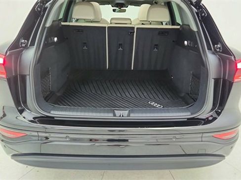 Used 2025 Audi Q6 e-tron Premium Plus w/ Premium Plus image 14