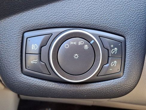 Used 2018 Ford Escape SEL image 27