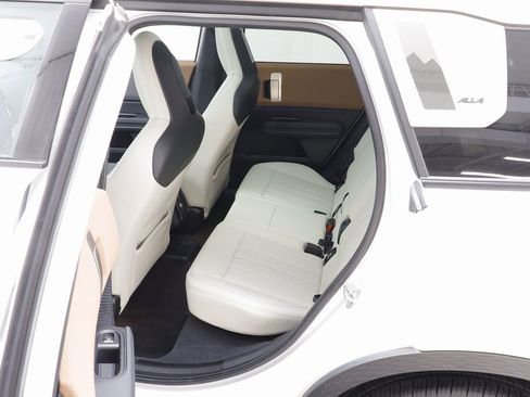 Certified 2025 MINI Cooper Countryman S image 13