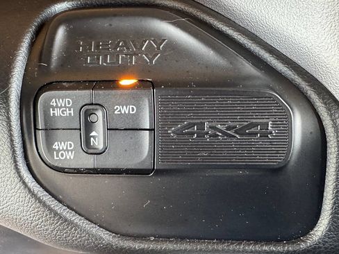 Used 2024 RAM 3500 Laramie w/ Sport Appearance Package AWD/4WD image 34