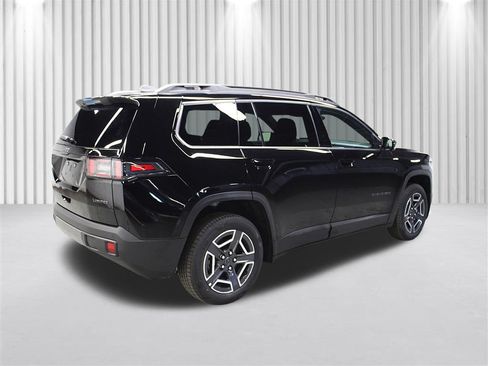 New 2026 Jeep Cherokee Limited AWD/4WD image 3