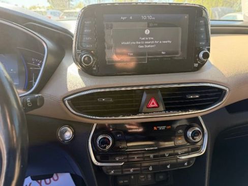 Used 2019 Hyundai Santa Fe FWD image 15