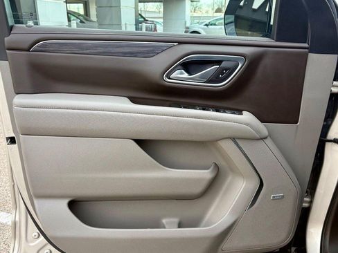 Used 2022 GMC Yukon SLT image 18