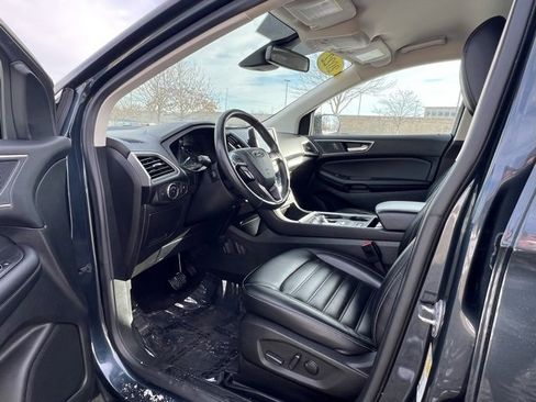 Used 2022 Ford Edge SEL image 16