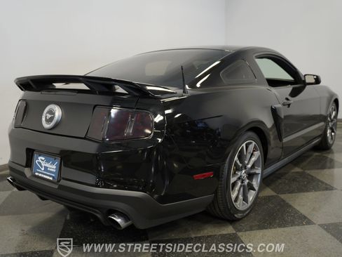 Used 2012 Ford Mustang GT Premium RWD image 12