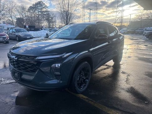 New 2026 Chevrolet Trax LT w/ Driver Confidence Package image 3