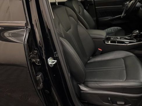 Certified 2023 Kia Sorento SX FWD image 21