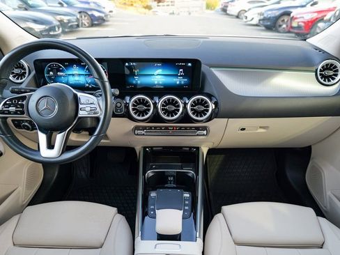 Used 2022 Mercedes-Benz GLA 250 4MATIC image 37